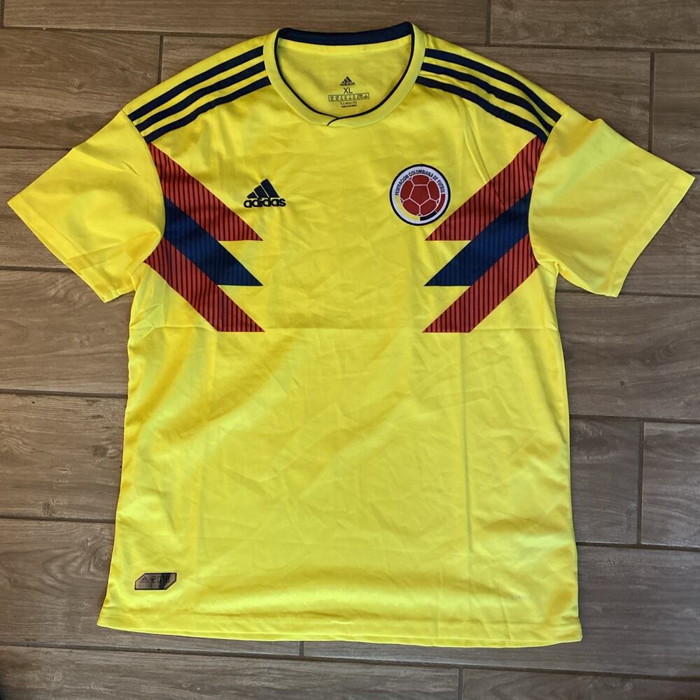 Adidas Colombia National Team Men's Jersey Yellow World Cup 2018 Size XL